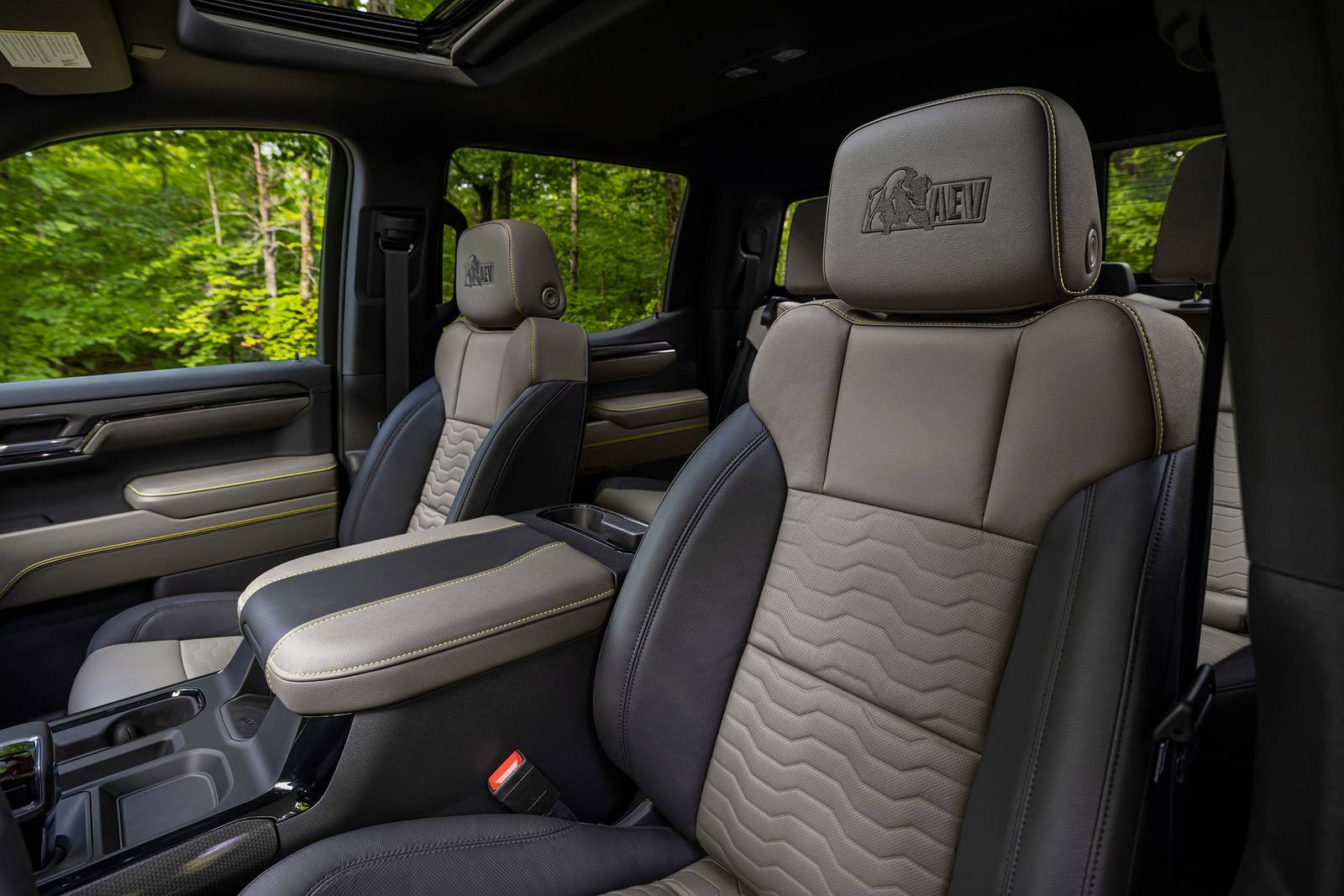 2026 Chevrolet Silverado 1500 interior space and cargo