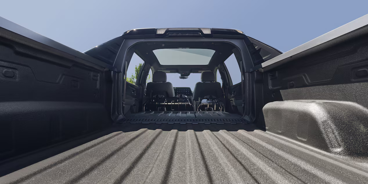 2026 Chevrolet Silverado EV Multi-Flex Tailgate