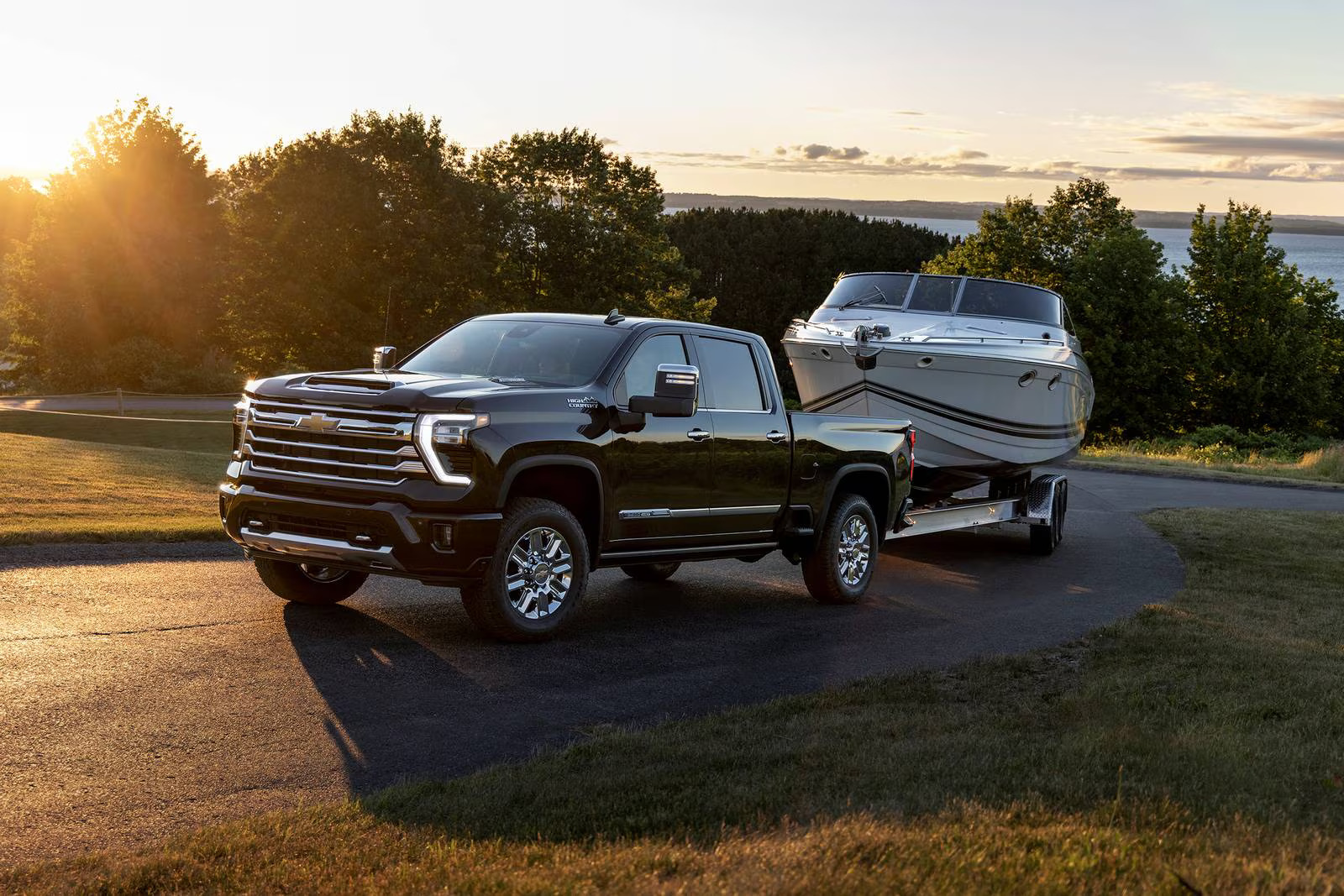 2026 Chevrolet Silverado HD towing power