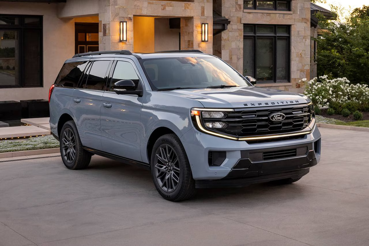2027 Ford Expedition exterior