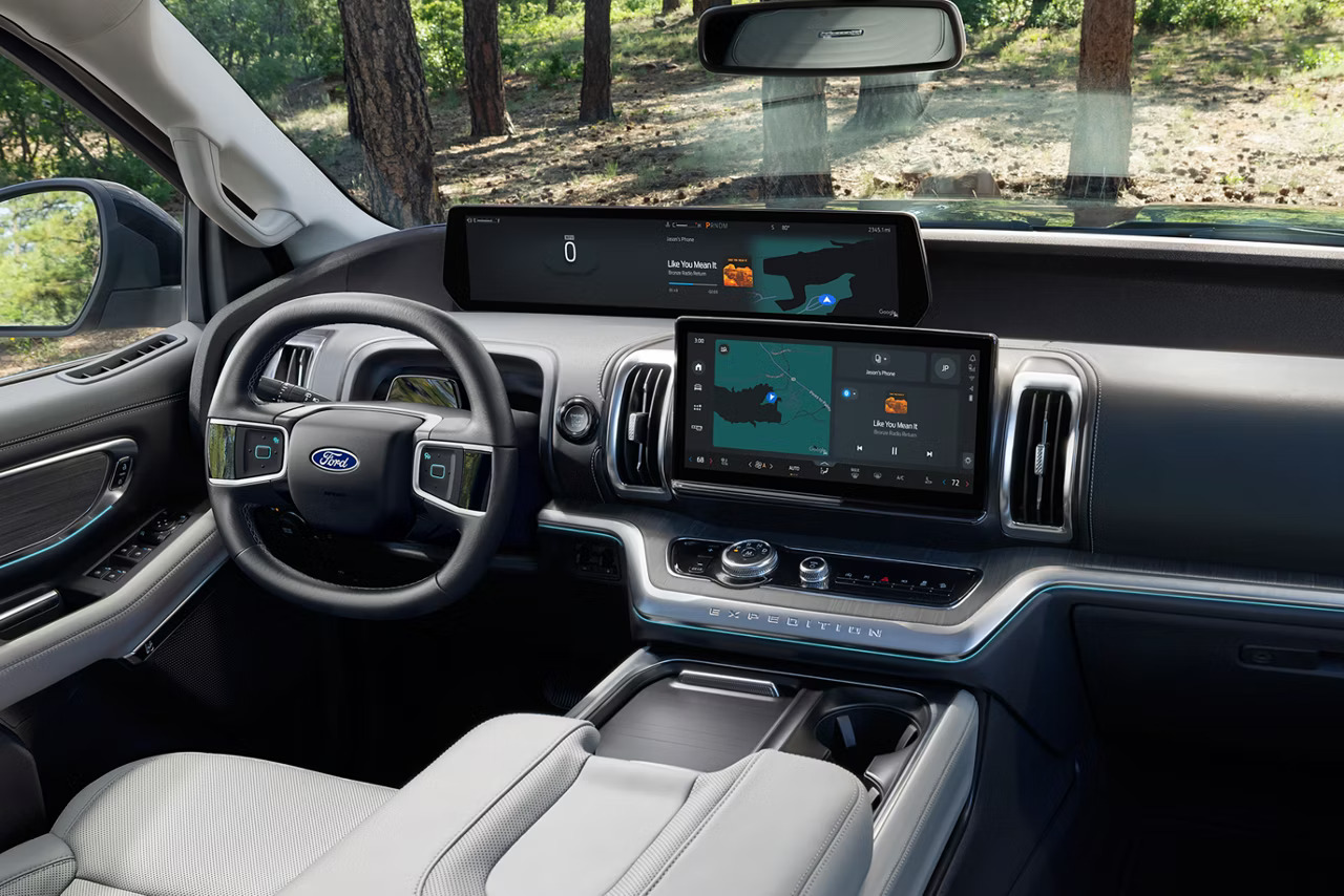 2027 Ford Expedition vs 2026 Chevrolet Tahoe technology and safety comparison
