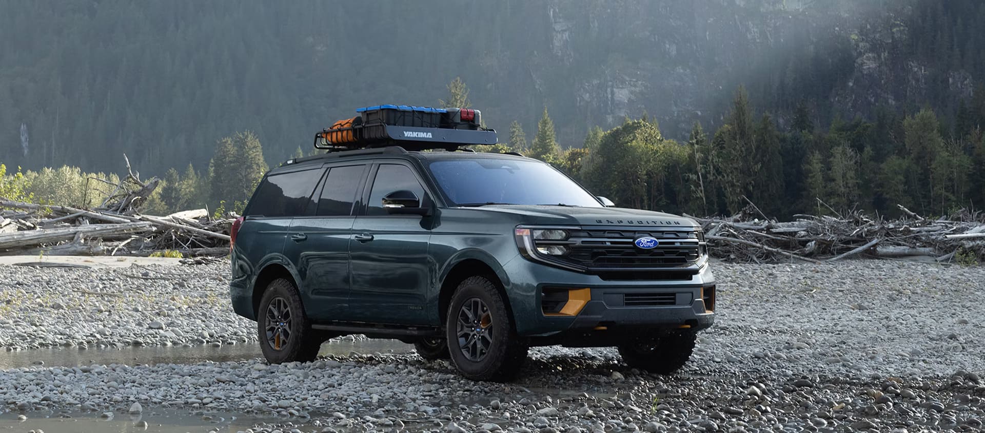 2027 Ford Expedition vs 2026 Chevrolet Tahoe performance comparison